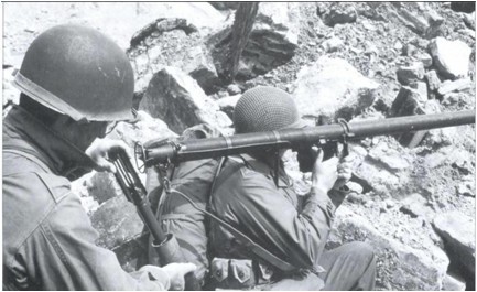 M1式60毫米火箭筒--M1A1巴祖卡