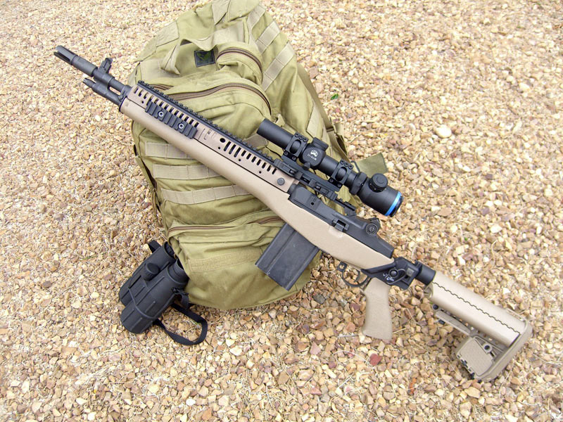 美国枪迷评出M1A自动步枪五大主流改装