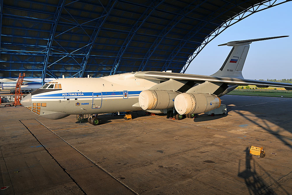 伊尔-76MD-90A重型运输机 承载俄罗斯的大国梦_空中网军事频道