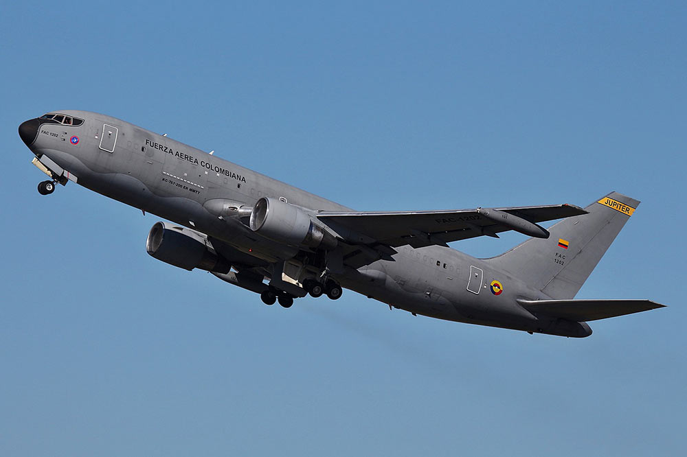 哥伦比亚空军KC-767-200 ER MMTT多任务加