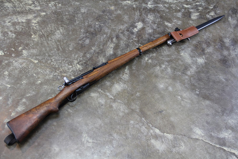 美国枪迷测试古董枪支扳机力 中国制造名列其