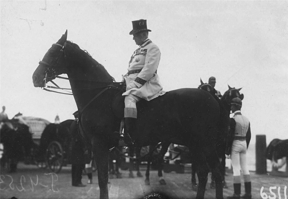 一战前夕的舰队:法国总统率舰队访问圣彼得堡