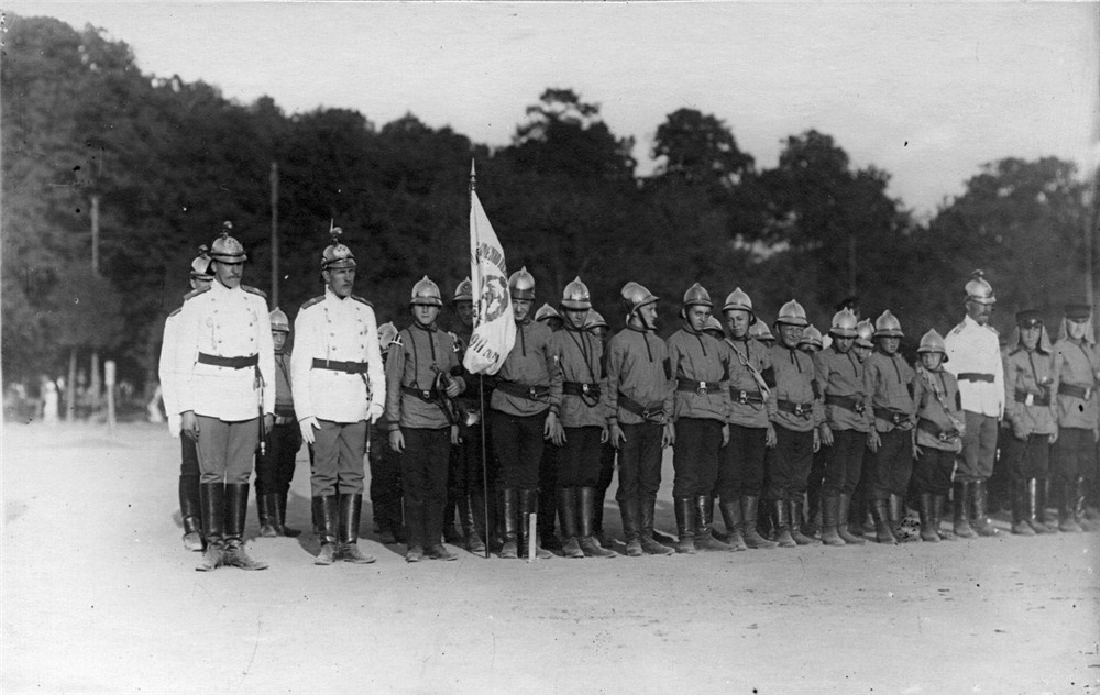 风雨飘摇的时代!1911年俄国沙皇尼古拉二世阅兵