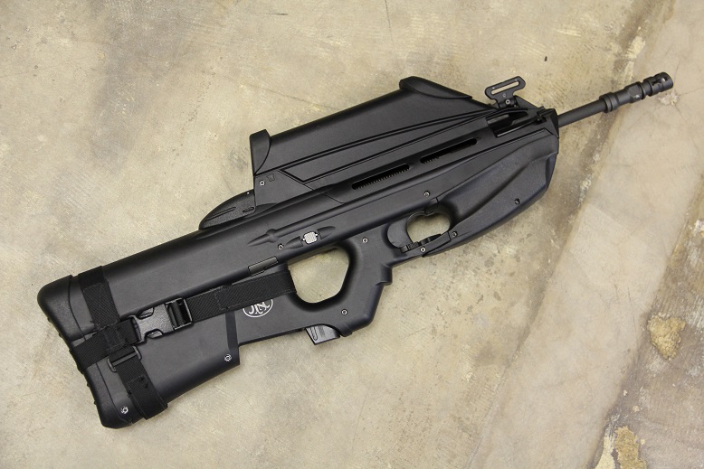 美国枪迷测试现代步枪扳机力 ARX-100成为最