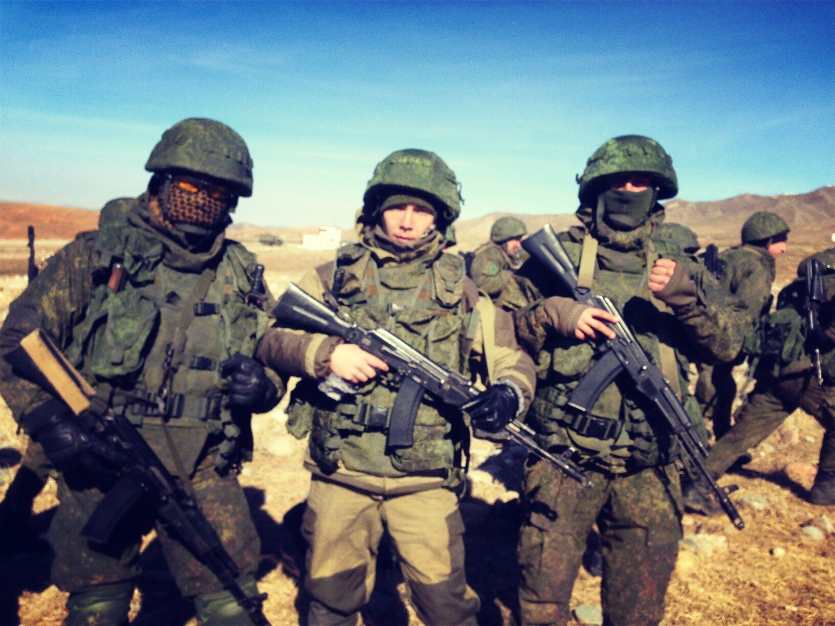 俄罗斯驻塔吉克斯坦军事基地的士兵在阿富汗边