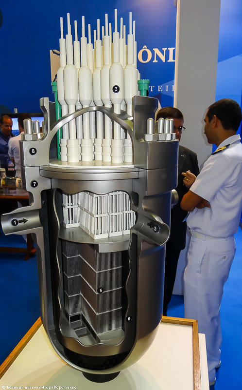 LAAD-2015防务展巴西军工高调展示核潜艇方