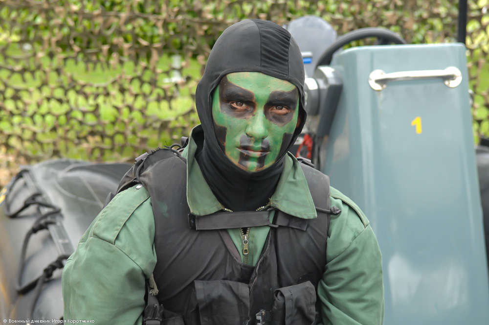 秘鲁海军陆战队特种部队蛙人装备展示 用进口