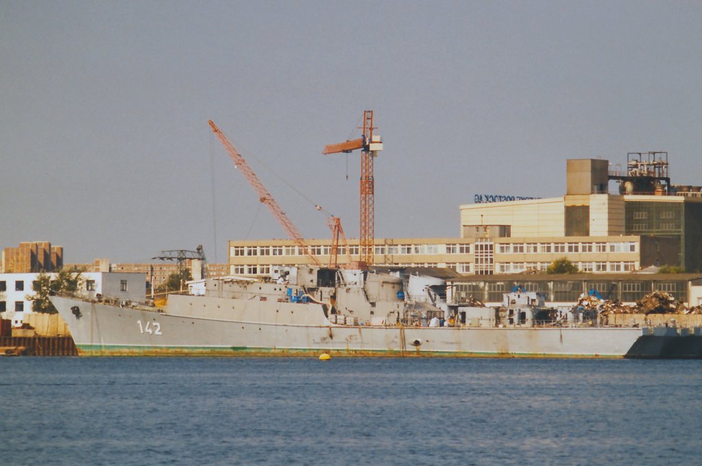 民主德国人民海军服役的苏制1159型科尼级护卫舰_空中网军事频道