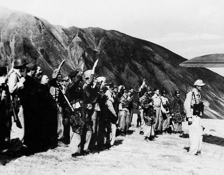 特种作战的始祖 纳粹德军伞兵闪电营救墨索里尼_空中网军事频道