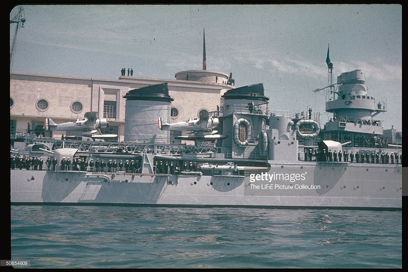 1938年5月意大利海军为迎接希特勒举行的阅舰
