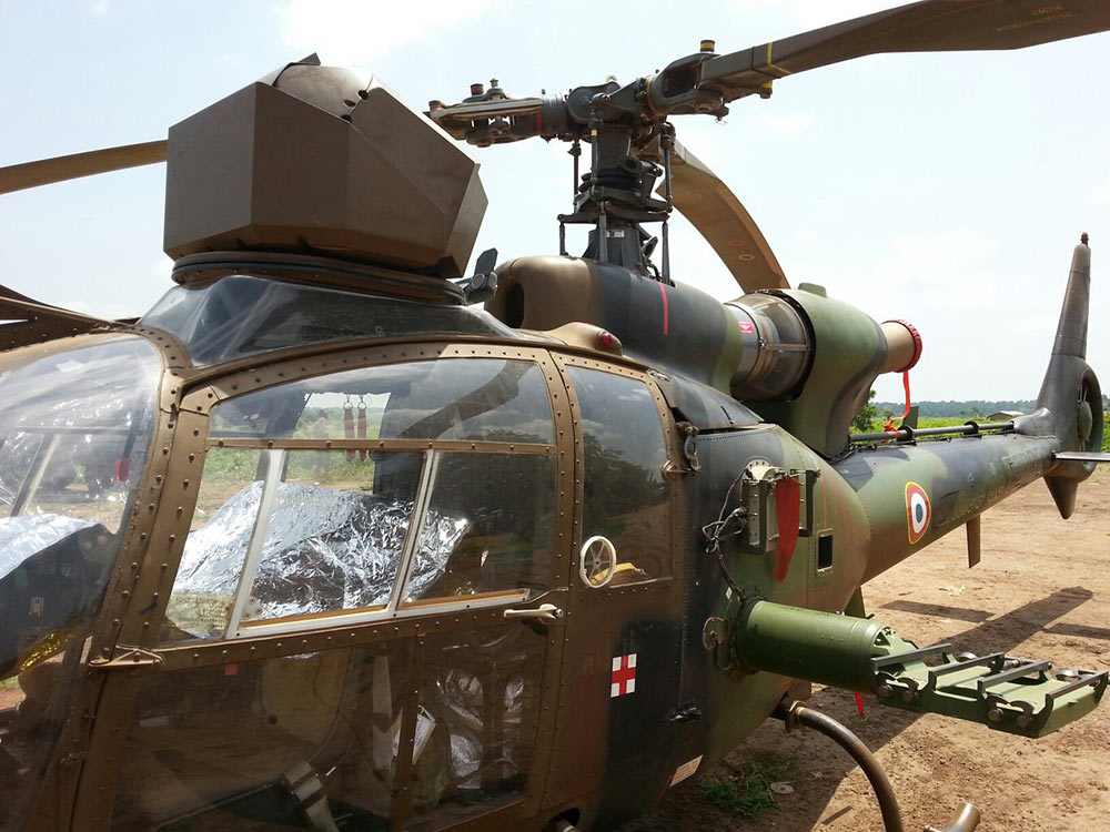 法国军队两型武装直升机赴非洲参与反恐