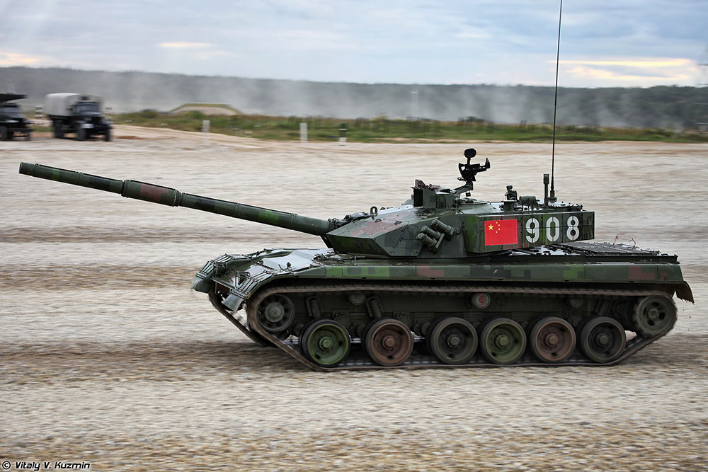 坦克两项总决赛现场 中国96A坦克威武霸气_空中网军事频道