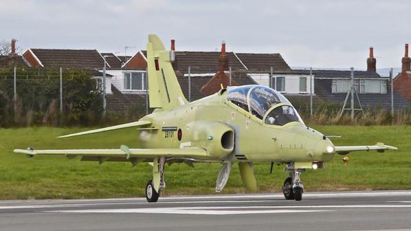 沙特阿拉伯皇家空军的鹰Mk.165教练机出厂_空