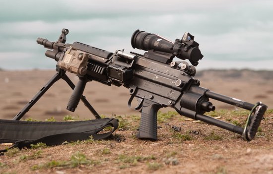 美国海军陆战队将购买4000支M27取代M249机