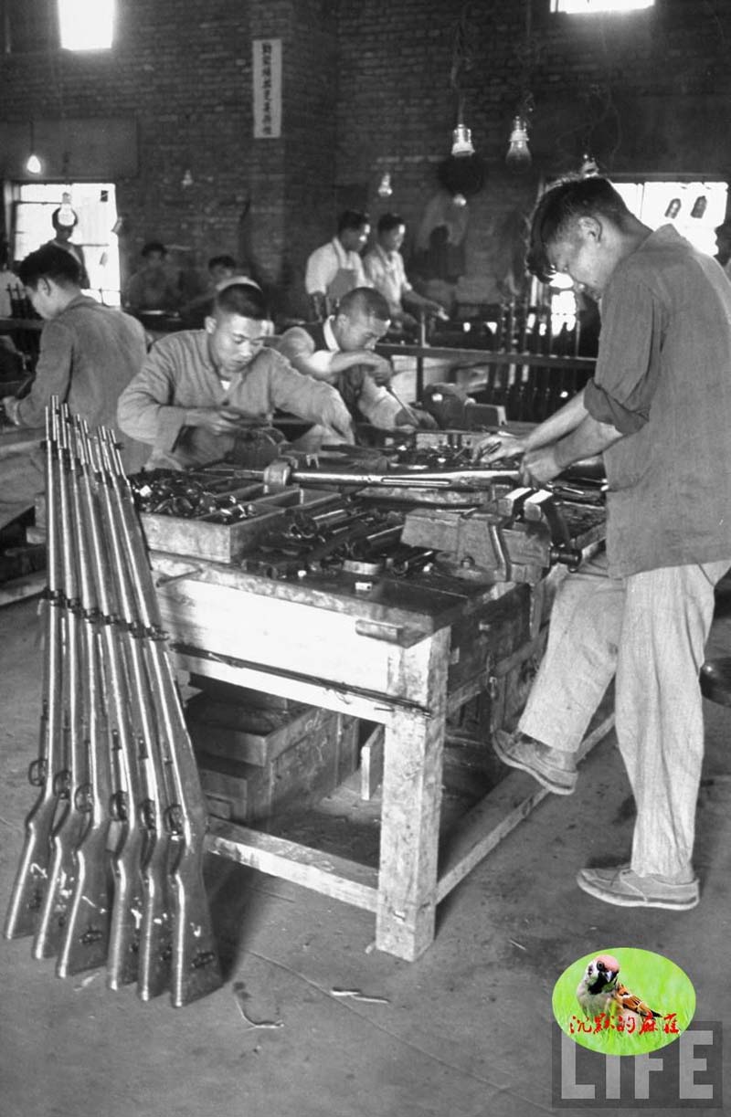 美拍1950年台湾兵工厂