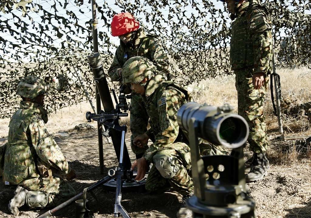 日自卫队首次与美军举行联合实弹射击训练(图