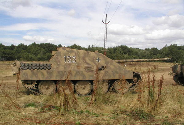 二战德国坦克之“猎豹”坦克歼击车_空中网军事频道