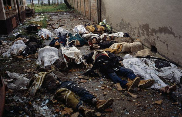 "毁城之战":南斯拉夫内战的"惨烈开端"