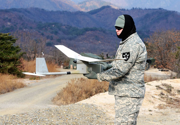 驻韩美军新玩具 rq-11手抛无人机