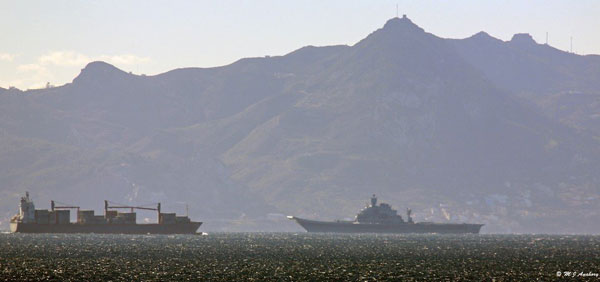 印度二手航母现身直布罗陀海峡