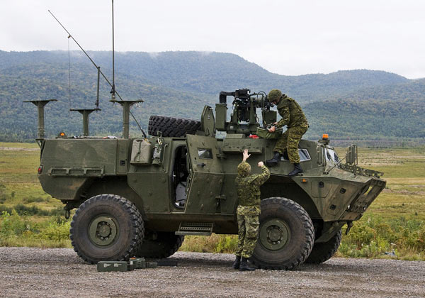 加拿大陆军测试新型战术装甲巡逻车样车_空中网军事频道