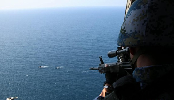特战队员:索马里海盗惧中国海军 开战前逃跑