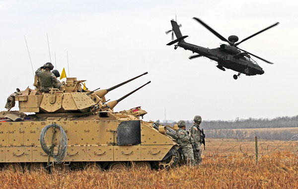 美军第1步兵师一体化作战训练