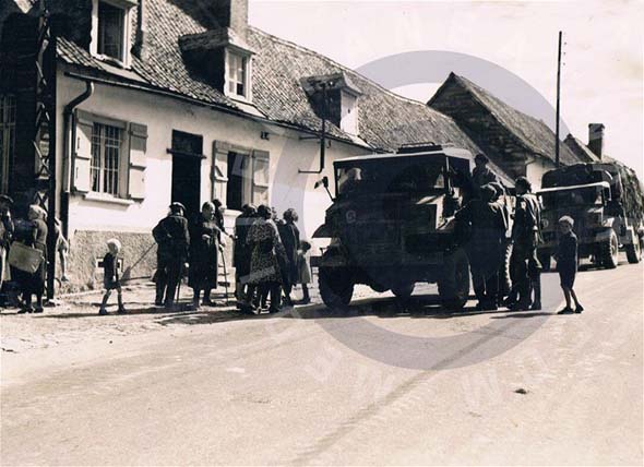 二战中的CMP系列卡车 外观比较奇葩呆萌