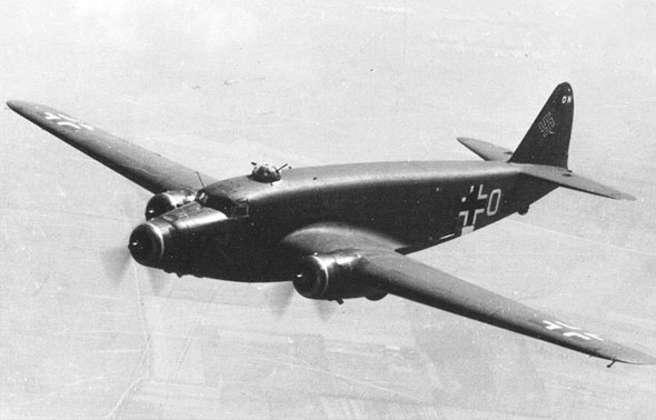 第二次世界大战中轴心国的空中交流