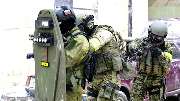 俄罗斯联邦安全局特种部队在圣彼得堡训练_空中网军事频道