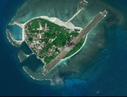 菲呼吁中国冻结南海活动 称中方将礁石改造岛