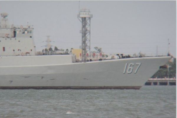 167深圳舰已入船厂升级,武器系统全拆