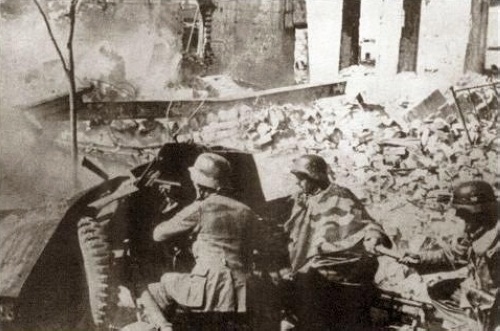 罗斯托夫战役 苏军南方面军粉碎德军坦克军进