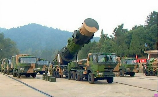 台媒:DF41可携10枚核弹 配突防装置专破美反