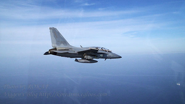 韩国FA-50战机首次成功完成空对地导弹射击训