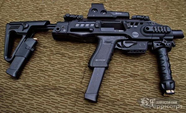 学者谈乌鲁木齐特警测试92式多功能枪架