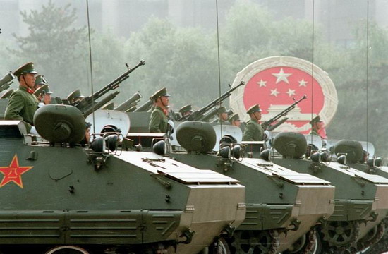 1984年国庆阅兵_坦克世界_WOT_官方网站_空中网_全世界男人的战争网游