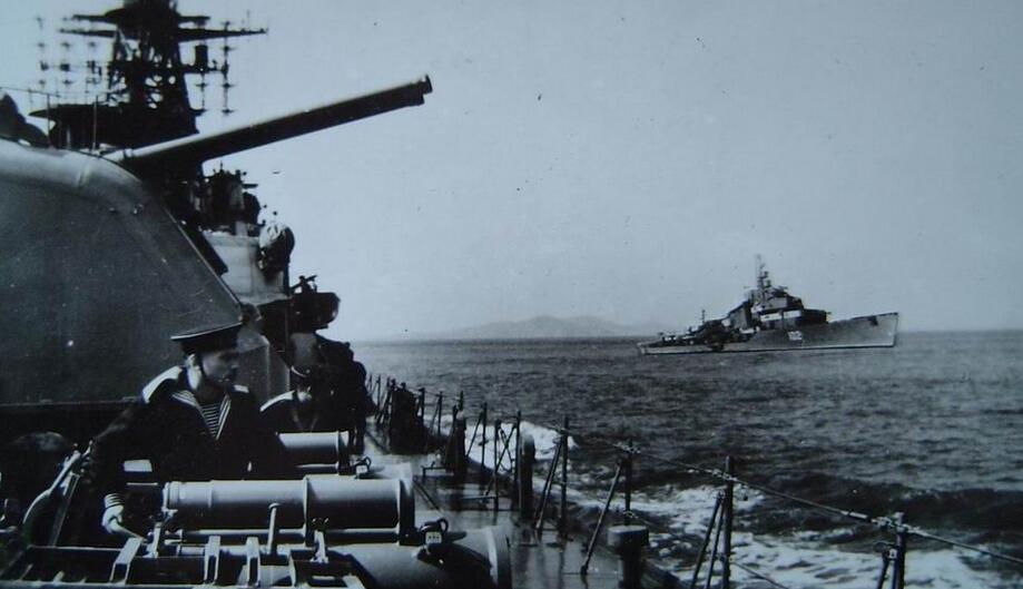 “鞍山”级干过的大事儿:与美军战舰激斗8昼夜    !