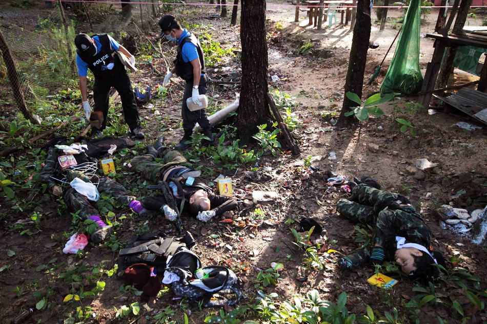 泰國海軍基地受襲 17人被擊斃